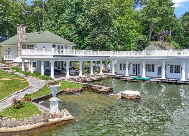 Property at 45 Raccoon Island Rd, Jefferson Twp., NJ 07849-2317, 5 beds, 5 baths