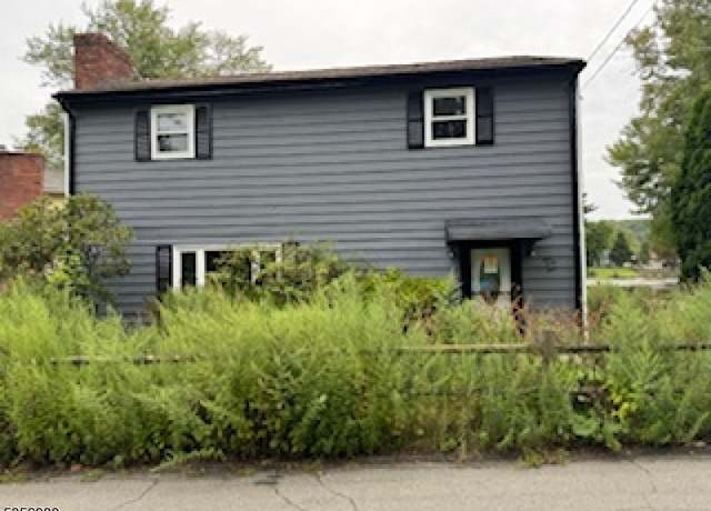 Property at 141 Lake Dr, Byram Twp., NJ 07874-3007, 4 beds, 2 baths