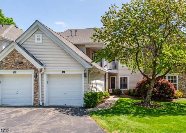 Property at 12 Loch Ln, Roxbury Twp., NJ 07852-2102, 3 beds, 2.5 baths