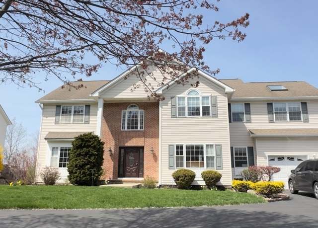 Property at 4 Skyview Dr, Rockaway Twp., NJ 07866-2320, 4 beds, 2.5 baths