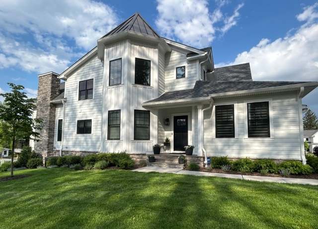 Property at 7 Park West Dr, Mountainside Boro, NJ 07092, 3 beds, 2.5 baths