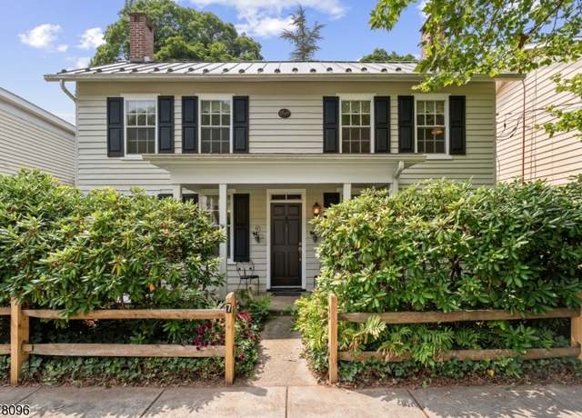 Property at 7 N Main St, Stockton Boro, NJ 08559-2121, 3 beds, 1.5 baths