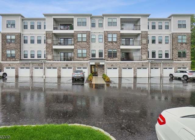 Property at 2 Whitney Ave, Morris Plains Boro, NJ 07950, 3 beds, 2 baths