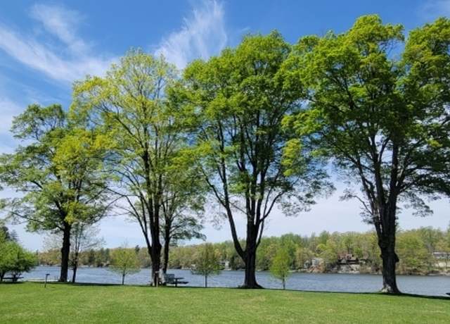 Property at 12 Ridge Rd, Andover Twp., NJ 07860, 3 beds, 2.5 baths