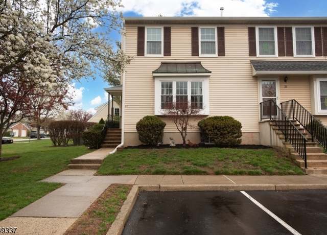 Property at 34 Bridington Ln, Franklin Twp., NJ 08873-4767, 3 beds, 2.5 baths