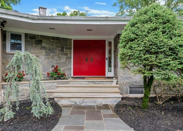 Property at 20 Copper Hill Rd, Bridgewater Twp., NJ 08807-1810, 5 beds, 3.5 baths
