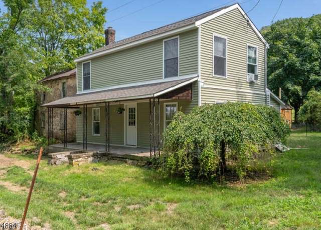 Property at 350 Hackett Rd, Bethlehem Twp., NJ 08827-2529, 2 beds, 2 baths