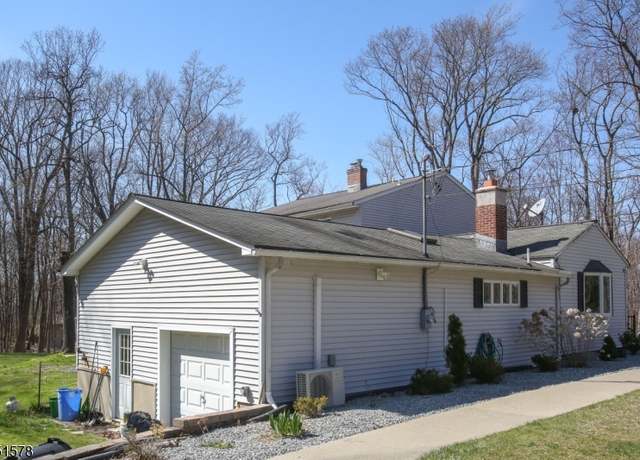 Property at 29 Windy Bush Ln, Sparta Twp., NJ 07871-2523, 4 beds, 3 baths