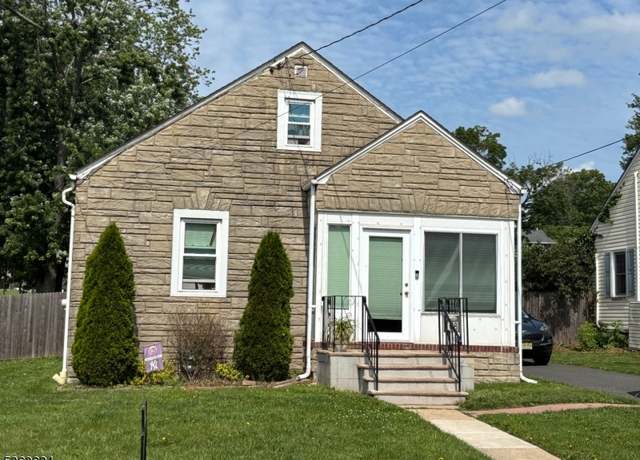 Property at 18 S Clark Ave, Somerville Boro, NJ 08876-3102, 3 beds, 1.5 baths