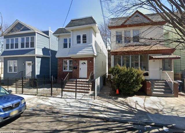 Property at 18 Salem St, Newark City, NJ 07106-1706, 5 beds, 2 baths