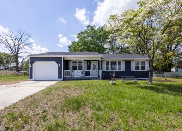 Property at 1720 Chews Landing Clementon, Gloucester Twp., NJ 08012-5212, 5 beds, 2.5 baths