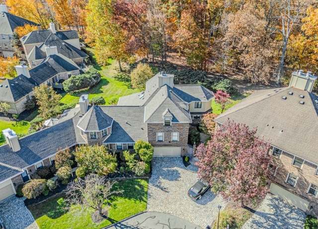Property at 11 Casper Ct, Florham Park Boro, NJ 07932-2720, 3 beds, 4 baths