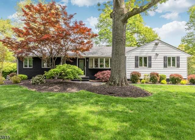 Property at 16 Donsen Ln, Scotch Plains Twp., NJ 07076-2810, 4 beds, 2.5 baths