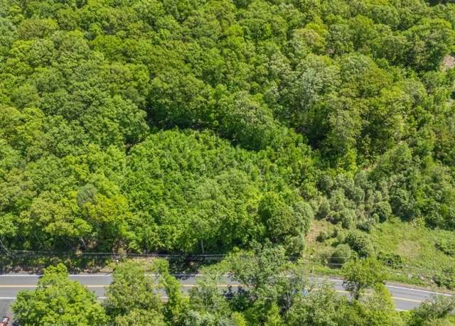 Property at 172 Espanong Rd, Jefferson Twp., NJ 07849-2106