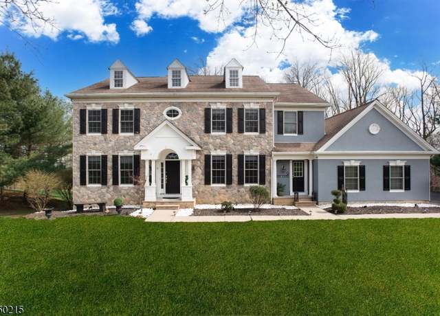 Property at 9 Oak Ln, Green Brook Twp., NJ 08812-1857, 4 beds, 3.5 baths