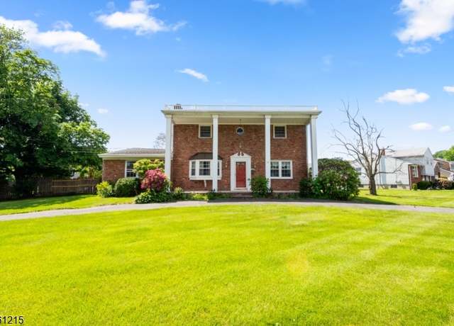 Property at 530 Monroe Ave, Kenilworth Boro, NJ 07033-1246, 5 beds, 3 baths