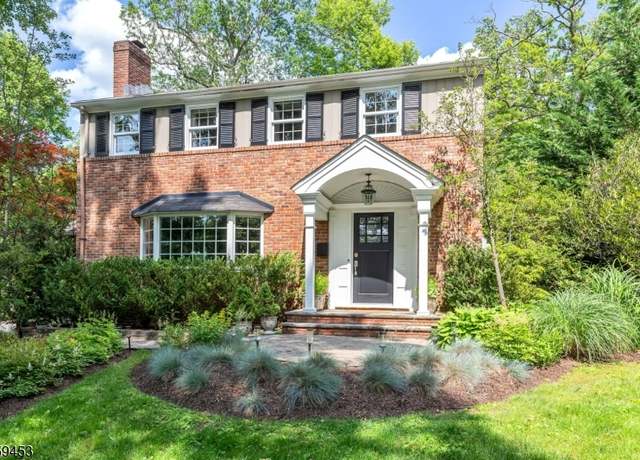 Property at 107 Overhill Rd, New Providence Boro, NJ 07901-4173, 4 beds, 2.5 baths