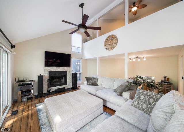 Property at 300 Gemini Dr Unit 1C, Hillsborough Twp., NJ 08844-4922, 2 beds, 2.5 baths