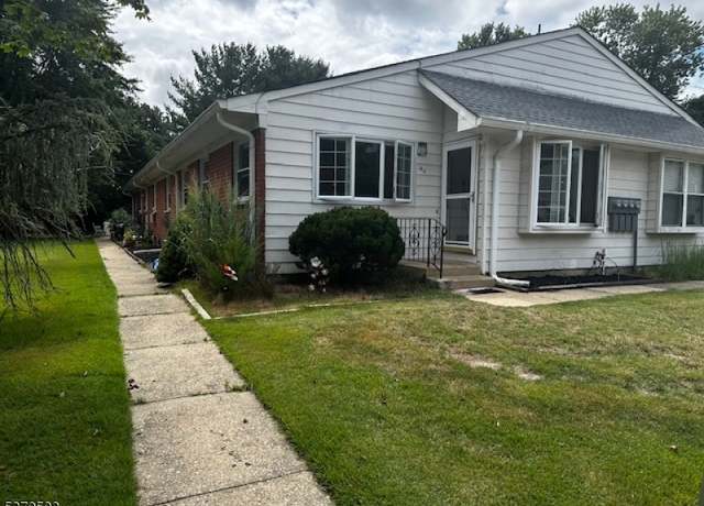 Property at 14a Betsy Ross Ln Unit a, Manchester Twp., NJ 08759-1866, 2 beds, 1 bath