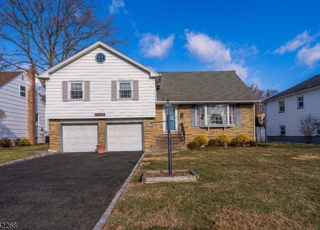 Property at 650 Evergreen Pkwy, Union Twp., NJ 07083-8704, 4 beds, 2.5 baths