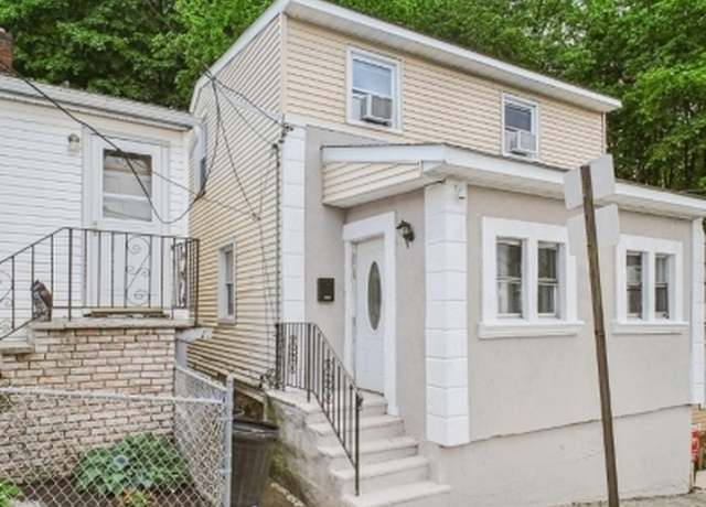 Property at 296 Dixon Ave, Paterson City, NJ 07501, 4 beds, 2.5 baths