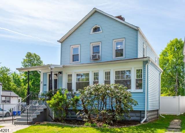 Property at 17 Dodd St, East Orange City, NJ 07017, 3 beds, 4 baths