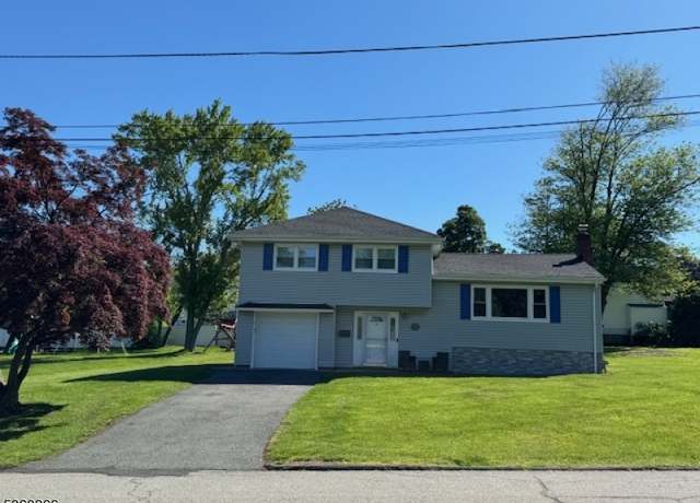 Property at 74 Knickerbocker Ave, Randolph Twp., NJ 07869-1353, 3 beds, 1.5 baths