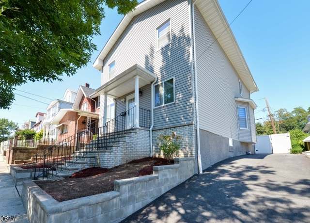 Property at 11 Bock Ave, Newark City, NJ 07112-2115, 4 beds, 3 baths