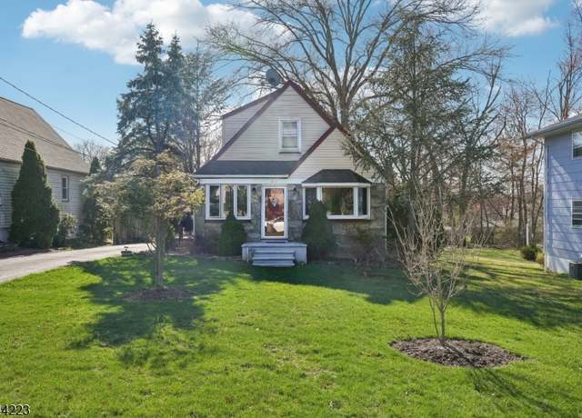 Property at 241 Livingston Ave, New Providence Boro, NJ 07974-2206, 4 beds, 2.5 baths