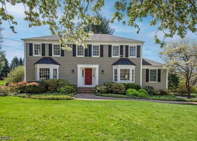 Property at 199 W Springtown Rd, Washington Twp., NJ 07853-3414, 4 beds, 2.5 baths