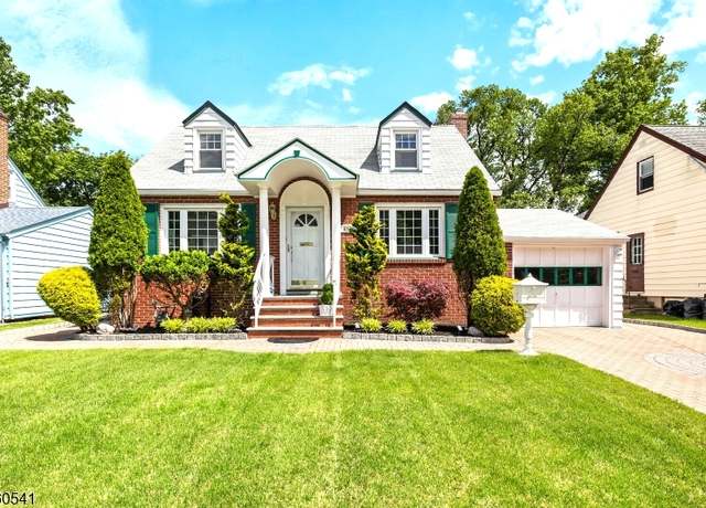Property at 627 Summit Rd, Union Twp., NJ 07083-7760, 3 beds, 1.5 baths