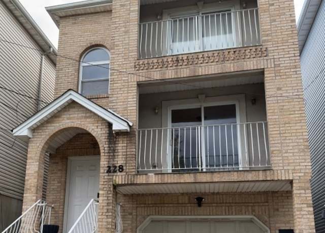 Property at 228 Port Ave, Elizabeth City, NJ 07206-2023, 6 beds, 4 baths