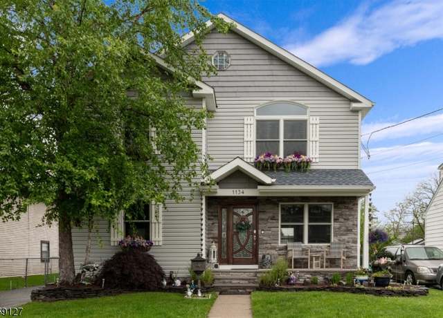 Property at 1134 Gress St, Manville Boro, NJ 08835-1133, 4 beds, 3 baths