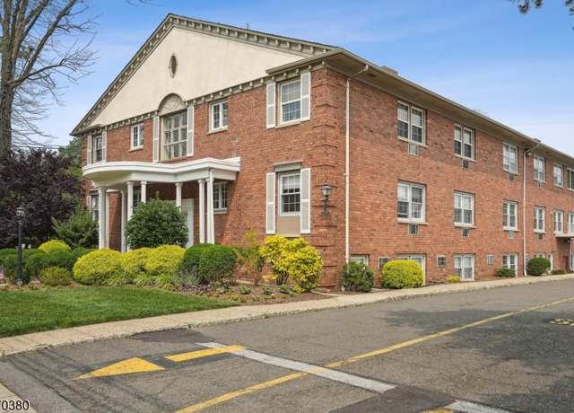 Property at 206 Main St #13, Millburn Twp., NJ 07041-0036, 2 beds, 1 bath