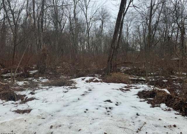 Property at 109 Poplar Ln, Vernon Twp., NJ 07422