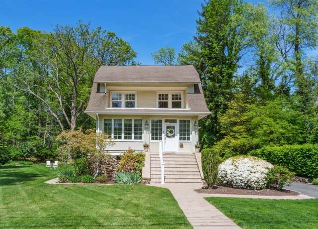Property at 91 Pocono Rd, Mountain Lakes Boro, NJ 07046-1627, 4 beds, 2.5 baths