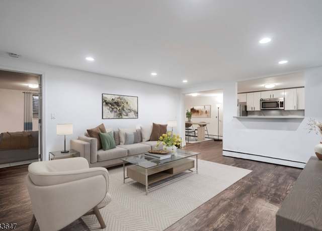 Property at 1315 Anderson Ave #32, Fort Lee Boro, NJ 07024-1732, 2 beds, 1 bath