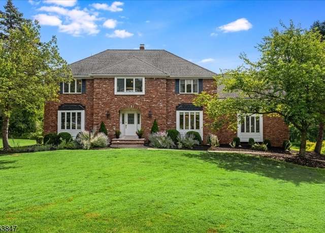Property at 7 Oxford Dr, Clinton Twp., NJ 08801-3428, 4 beds, 2.5 baths