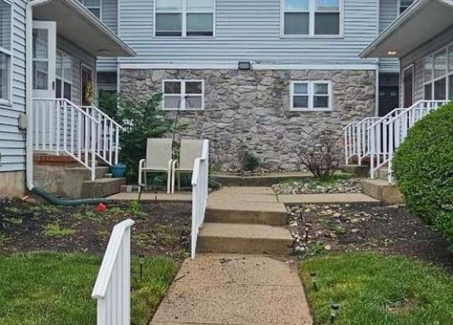 Property at 316 Ventnor Ct, Piscataway Twp., NJ 08854-2195, 2 beds, 1.5 baths