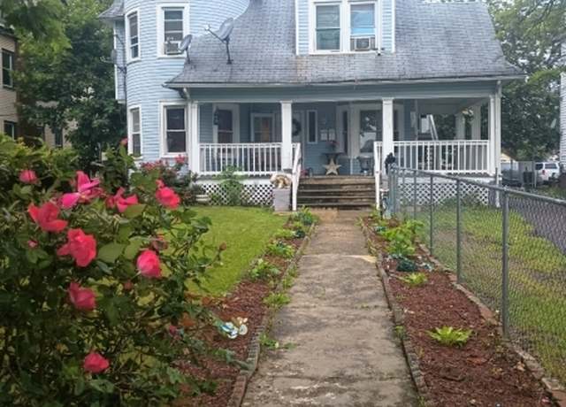 Property at 946 W 7Th St, Plainfield City, NJ 07063-1436, 7 beds, 4 baths
