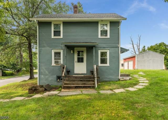 Property at 22 Allen St, Flemington Boro, NJ 08822-1120, 2 beds, 0.5 baths
