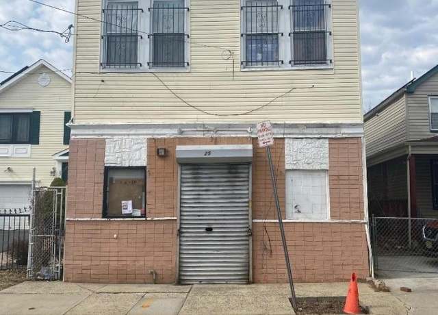 Property at 25 Jacob St, Newark City, NJ 07103-2028, 3 beds, 1.5 baths
