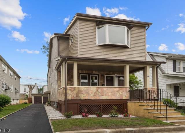 Property at 442 S Clinton St, East Orange City, NJ 07018-2404, 4 beds, 2.5 baths