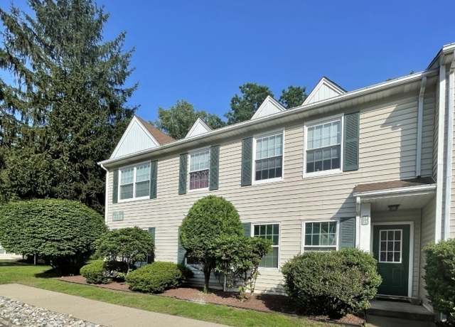 Property at 23D Hanover Sq #23, Middlesex Boro, NJ 08846-2286, 2 beds, 1 bath