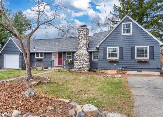 Property at 63 Lakewood Dr, Denville Twp., NJ 07834-2819, 3 beds, 2 baths
