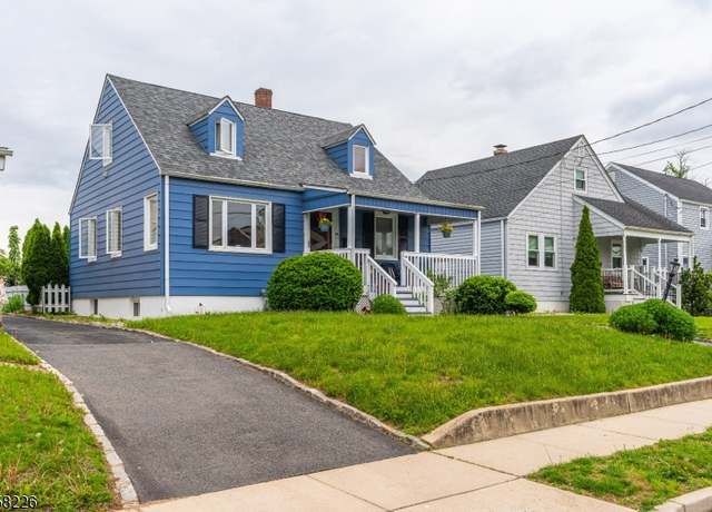 Property at 2208 Hobart St, Union Twp., NJ 07083-5805, 3 beds, 2 baths
