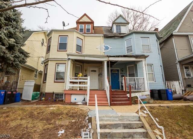 Property at 915 Lake St, Newark City, NJ 07104-2309, 4 beds, 3 baths