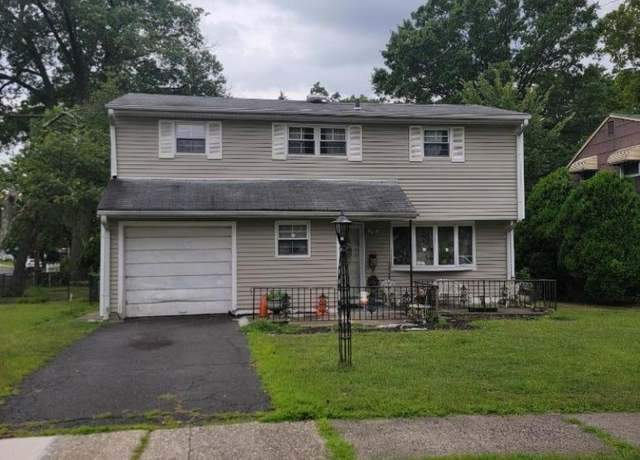 Property at 272 Egolf Dr, Rahway City, NJ 07065-4216, 3 beds, 1.5 baths