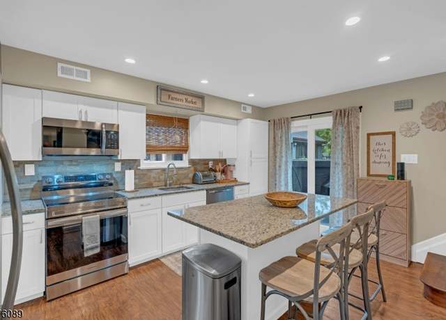 Property at 293 Gemini Dr Unit 3 A, Hillsborough Twp., NJ 08844-4962, 2 beds, 2.5 baths