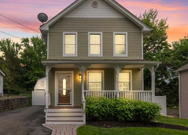 Property at 16 Jefferson St, Rockaway Boro, NJ 07866, 3 beds, 2.5 baths